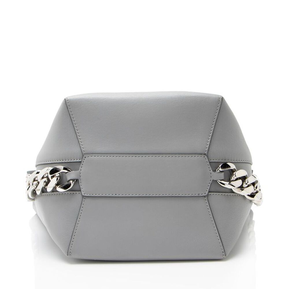 Givenchy Leather Infinity Chain Bucket Bag - Picture 4 of 14